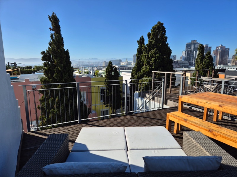77 Loader Street - roof deck views