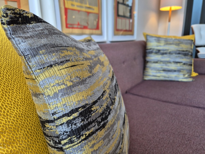 77 Loader Street - living room cushions