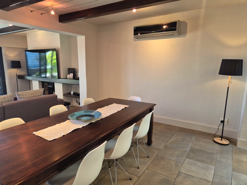 7 Bayview Terrace - dining area